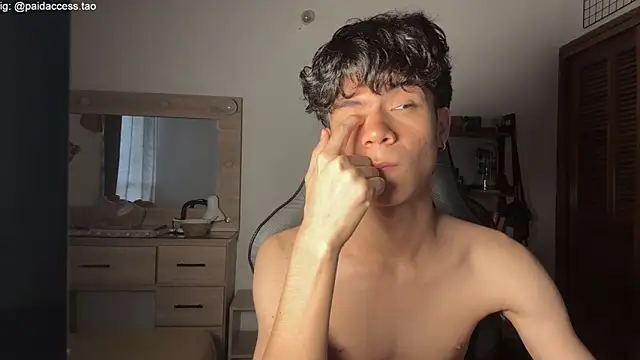 OopsAgain  online show from 06-21-26, 04:20