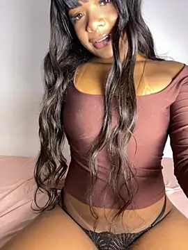 SereiaHott online show from 03-12-26, 05:41