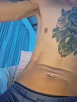 Snapshot of ganjaaman4i21 chatting on 10-15-25, 12:33 ganjaaman4i21 online show from 10-15-25, 12:33