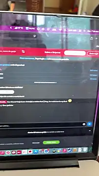 Snapshot of chrisalmeid_ chatting on 11-07-25, 11:21 chrisalmeid online show from 11-07-25, 11:21