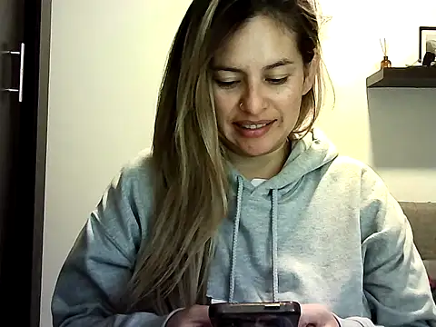 Valery  Rouse  online show from 05-29-26, 12:03