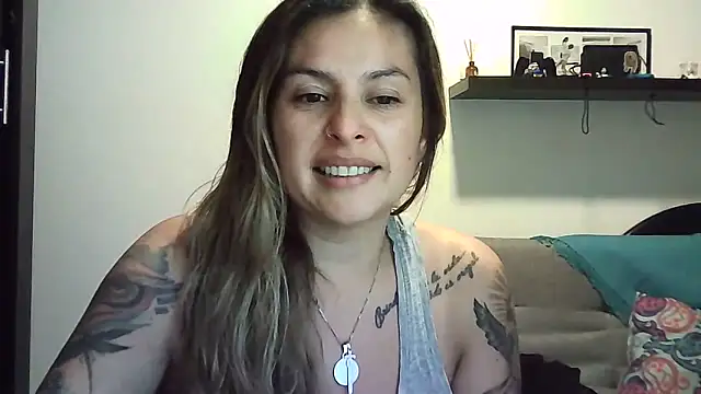 Valery  Rouse  online show from 06-15-26, 10:56