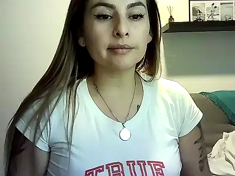 Valery  Rouse  online show from 06-22-26, 08:50