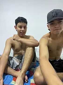 Young handsome online show from 12-04-25, 07:55