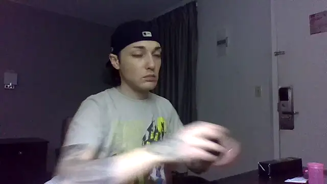 Snapshot of Jbenz420 chatting on 03-06-26, 01:02 Jbenz420 online show from 03-06-26, 01:02