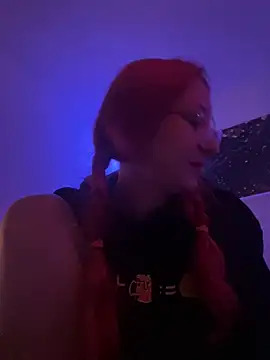 DaddysLittleSlutfox online show from 04-29-26, 08:04