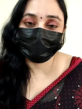 Monica cams online show from 10-28-25, 02:42