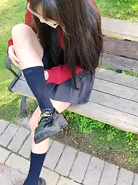 shaoshao-7758 online show from 04-17-26, 12:57