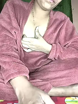 Hott Archana online show from 12-19-25, 08:49