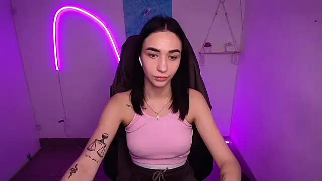 Bella Night4 online show from 11-06-25, 06:47