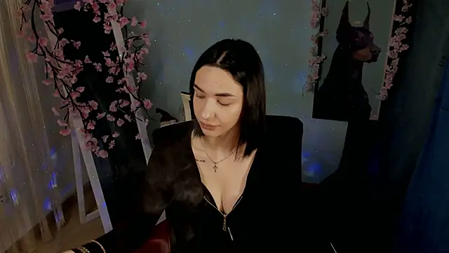 Bella Night4 online show from 12-21-25, 07:48