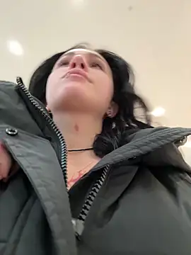 VendiMur online show from 10-28-25, 03:10