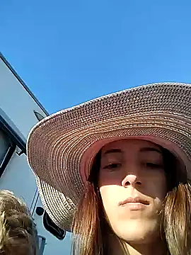 KittyXgoodass online show from 09-14-25, 05:34