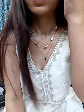 Snapshot of siya_rani67 chatting on 06-04-26, 04:46 siya rani67 online show from 06-04-26, 04:46