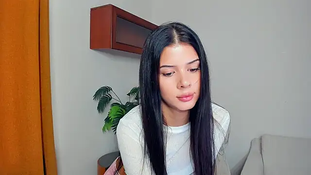 JoCauterucci online show from 09-17-25, 06:59