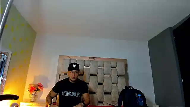 AngelAndChris online show from 09-11-25, 12:05
