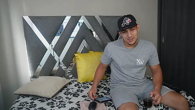 massimo vidal  online show from 09-24-25, 12:30