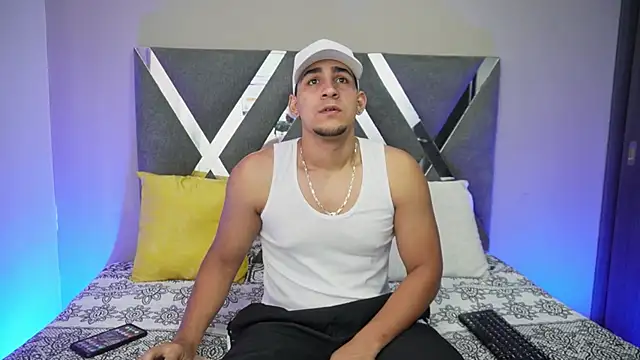 massimo vidal  online show from 10-07-25, 12:57