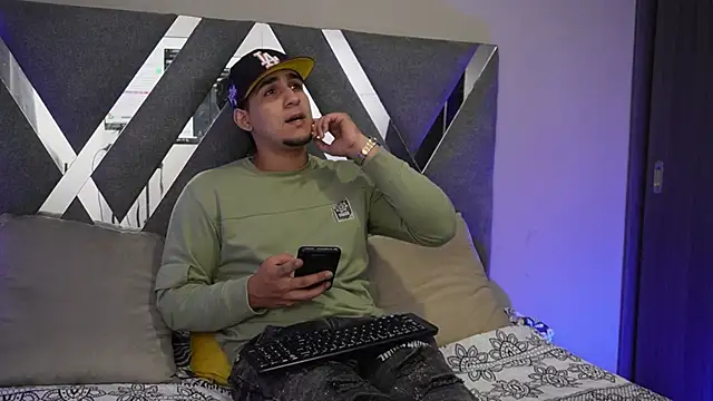 massimo vidal  online show from 10-15-25, 01:50