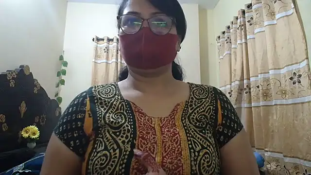 Snapshot of Elena_cruz5 chatting on 03-22-26, 05:27 Elena cruz5 online show from 03-22-26, 05:27