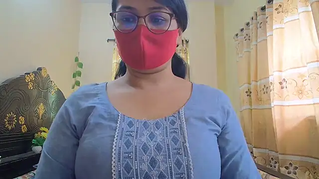 Elena cruz5 online show from 05-01-26, 04:28