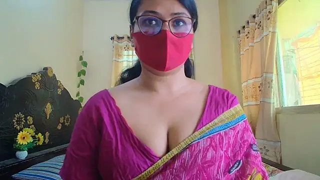 Elena cruz5 online show from 05-17-26, 04:21