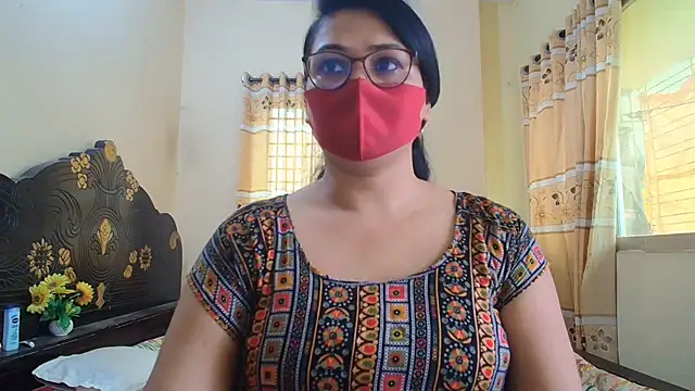 Elena cruz5 online show from 06-05-26, 04:19