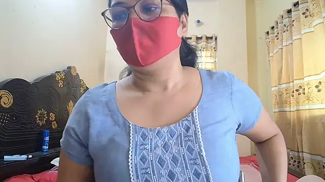 Elena cruz5 online show from 07-01-26, 02:02