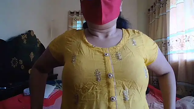 Elena cruz5 online show from 07-04-26, 04:29