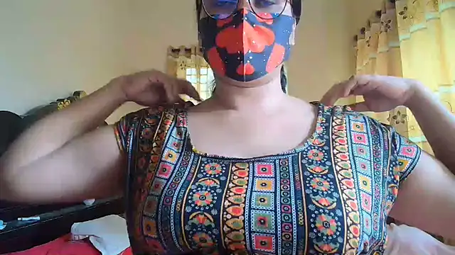 Elena cruz5 online show from 07-07-26, 03:53