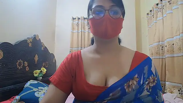 Elena cruz5 online show from 07-20-26, 12:40