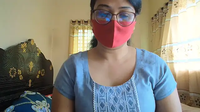 Elena cruz5 online show from 07-21-26, 04:48