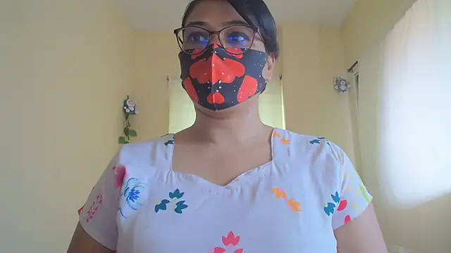 Elena cruz5 online show from 08-05-26, 04:26