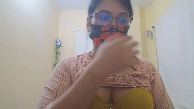 Elena cruz5 online show from 08-05-26, 04:32
