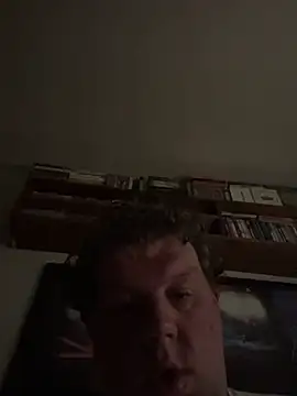 Snapshot of Stephanie1984 chatting on 09-16-25, 05:19 Stephanie1984 online show from 09-16-25, 05:19