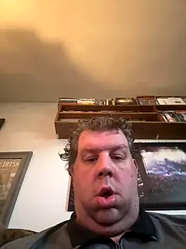 Snapshot of Stephanie1984 chatting on 09-27-25, 07:41 Stephanie1984 online show from 09-27-25, 07:41