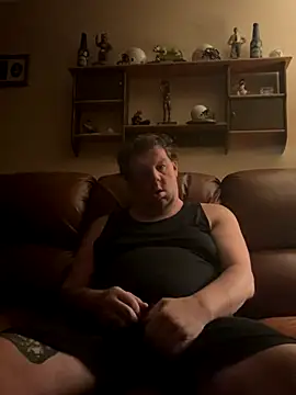 Snapshot of Stephanie1984 chatting on 10-20-25, 01:28 Stephanie1984 online show from 10-20-25, 01:28