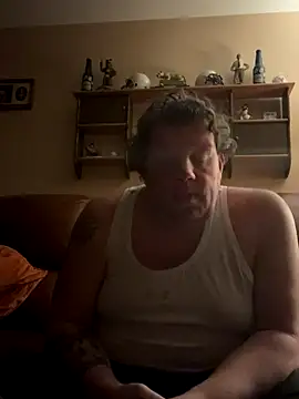 Snapshot of Stephanie1984 chatting on 10-30-25, 12:01 Stephanie1984 online show from 10-30-25, 12:01