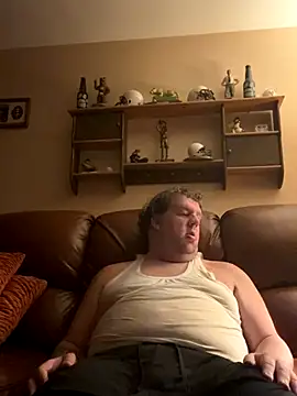 Snapshot of Stephanie1984 chatting on 10-31-25, 12:11 Stephanie1984 online show from 10-31-25, 12:11