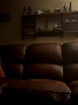 Snapshot of Stephanie1984 chatting on 11-02-25, 01:08 Stephanie1984 online show from 11-02-25, 01:08