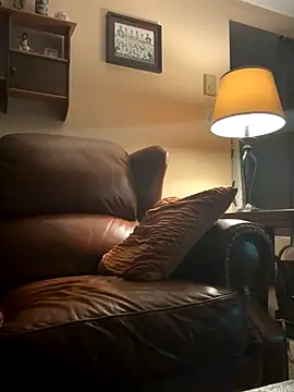 Snapshot of Stephanie1984 chatting on 11-03-25, 02:13 Stephanie1984 online show from 11-03-25, 02:13