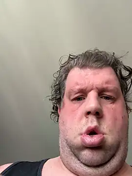 Stephanie1984 online show from 11-18-25, 12:53