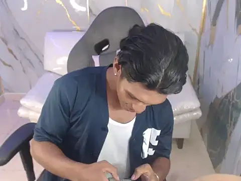 bull cam online show from 10-03-25, 07:00