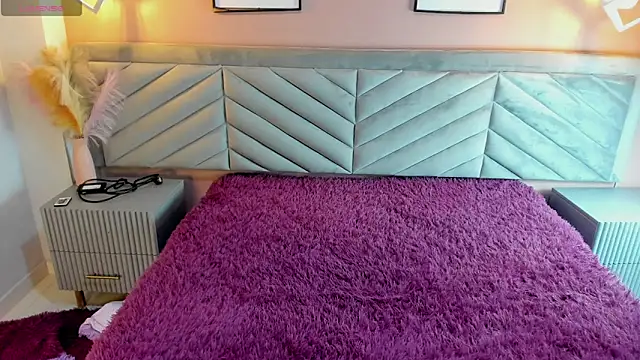 Snapshot of Mia_Valentine_ chatting on 02-28-26, 07:04 Mia Valentine online show from 02-28-26, 07:04