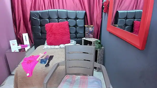 SofiaXDelRio online show from 02-05-26, 11:37