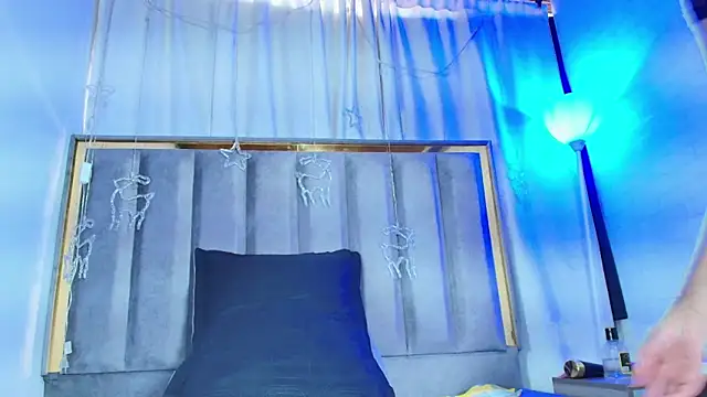 maraa X online show from 12-22-25, 07:44