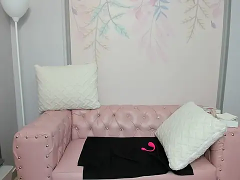 Liasweetie  online show from 09-18-25, 06:43