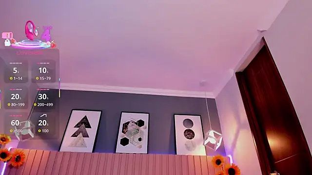 Nina Ford online show from 12-15-25, 03:11