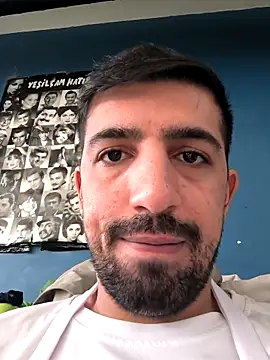 Snapshot of ahmet4090 chatting on 09-18-25, 09:55 ahmet4090 online show from 09-18-25, 09:55