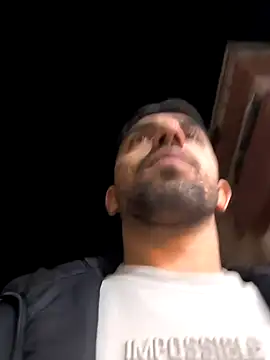 Snapshot of ahmet4090 chatting on 10-14-25, 04:41 ahmet4090 online show from 10-14-25, 04:41